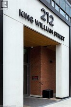 212 King William St in Hamilton, ON - Building Photo - Building Photo