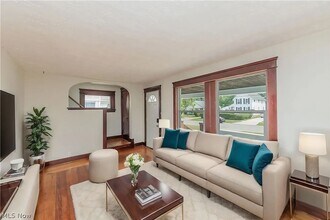 922 W 22nd St in Lorain, OH - Building Photo - Building Photo