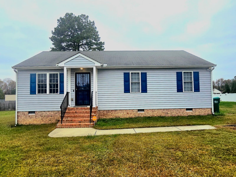4612 Raspberry Patch Ln in Henrico, VA - Building Photo