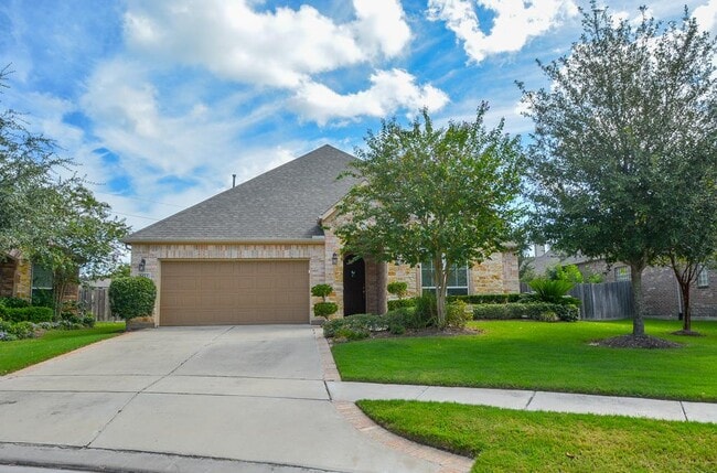 6411 Edinburgh Ct in Sugar Land, TX - Building Photo - Building Photo