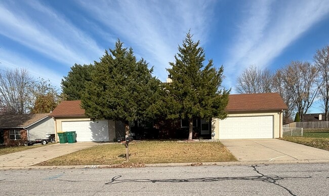 property at 450 Ponderosa Ave