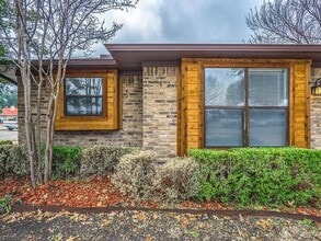 3852 Westminster Dr in Carrollton, TX - Building Photo - Building Photo