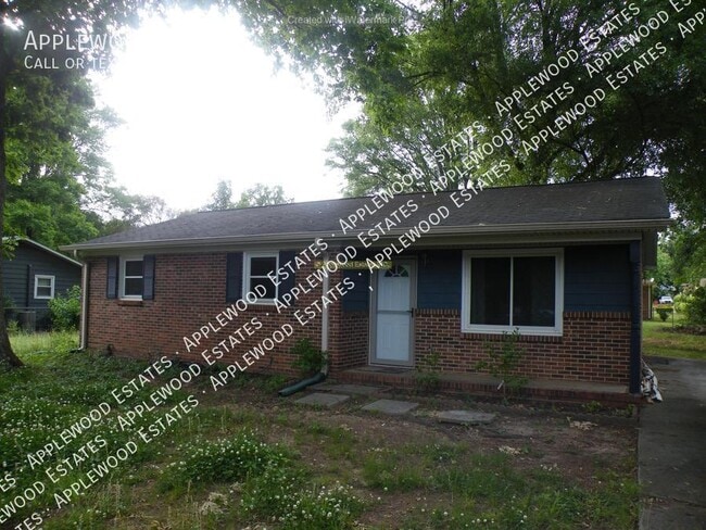 property at 3 Prestbury Dr