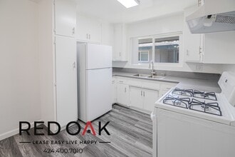 21241 S Santa Fe Ave in Carson, CA - Building Photo - Building Photo