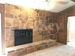 4026 Cedar Creek Dr in Garland, TX - Building Photo - Building Photo
