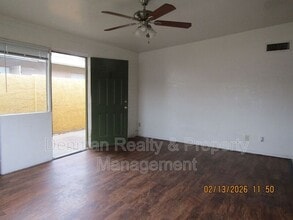 7109 N 68th Dr in Glendale, AZ - Building Photo - Building Photo