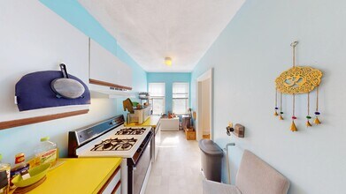 4 Chiswick Rd, Unit 27 in Boston, MA - Building Photo - Building Photo