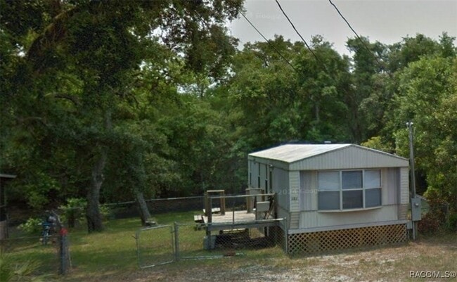 11776 E Cardinal Pl in Floral City, FL - Building Photo - Building Photo