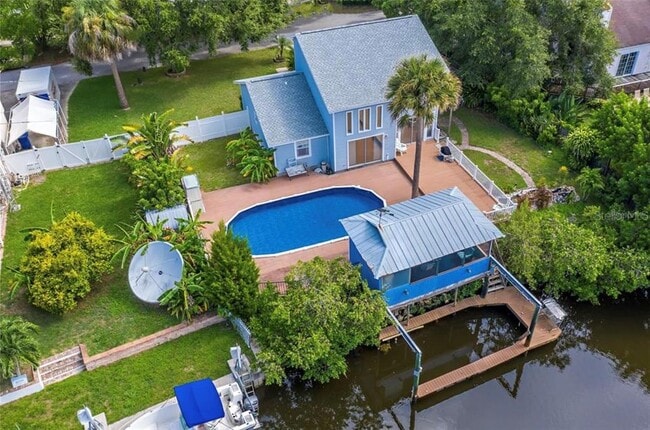 property at 428 E Klosterman Rd