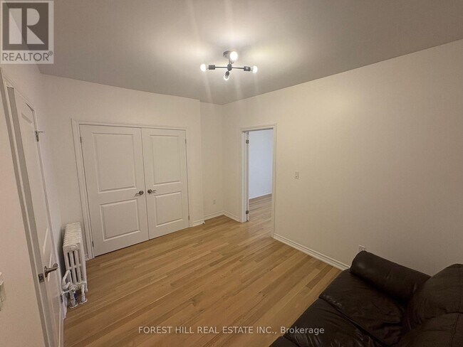 756 Queen St W in Toronto, ON - Building Photo - Building Photo