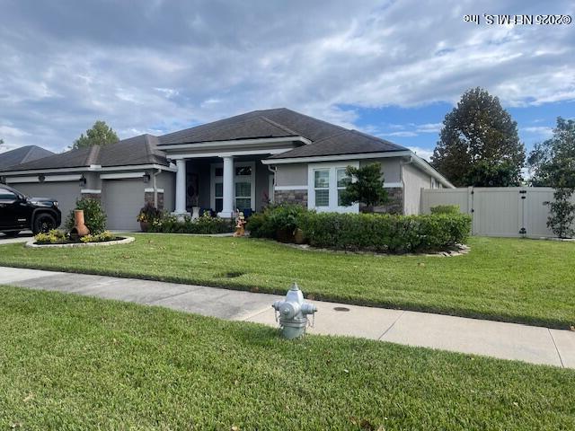 3027 Plantation Ridge Dr in Green Cove Springs, FL - Foto de edificio