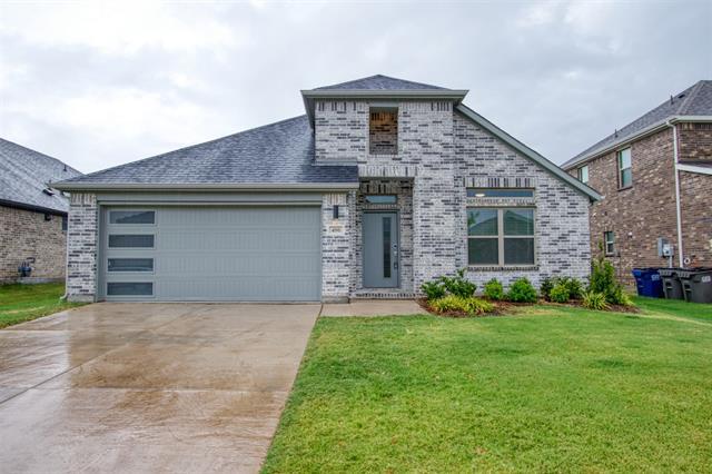 496 Fox Ridge Dr in Princeton, TX - Building Photo