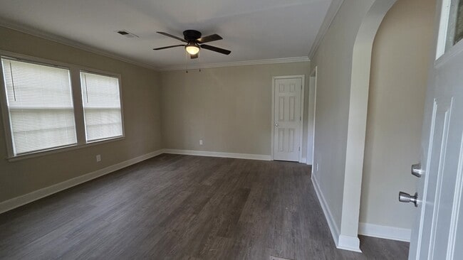 3811 Vernon Ave in Memphis, TN - Building Photo - Building Photo