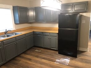 23 W Weaver St, Unit 23 in New Lebanon, OH - Building Photo - Building Photo