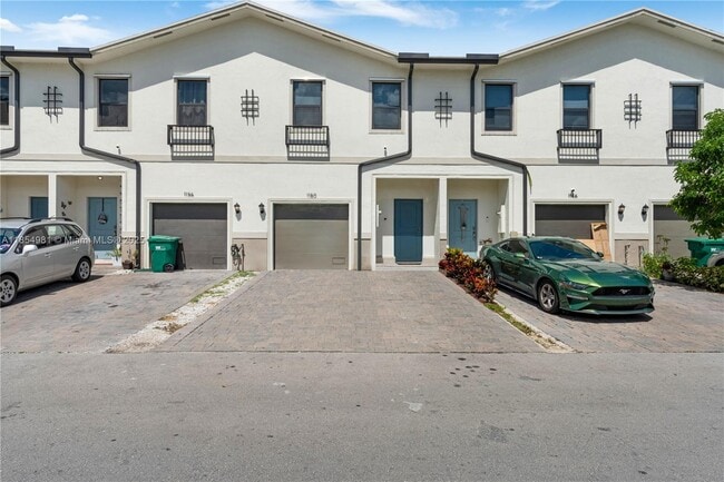 property at 1150 SW 6th Ave