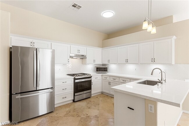 property at 110 La Suena Ct