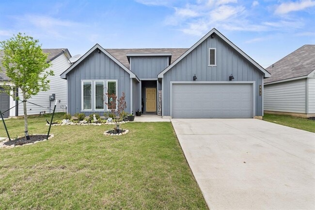 property at 405 Perry Pl