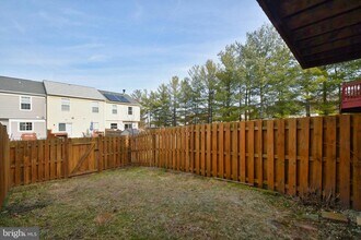 28 Pine Chip Ct in Overlea, MD - Building Photo - Building Photo