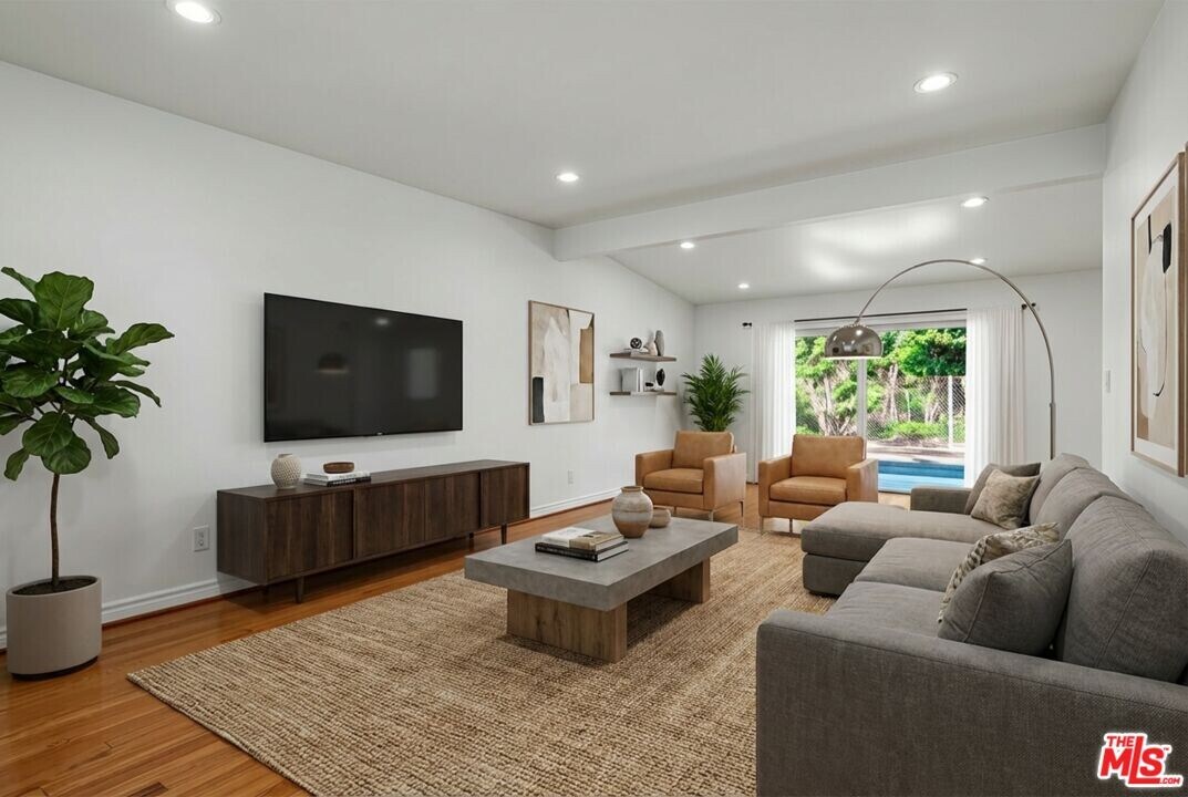 5350 S Slauson Ave in Culver City, CA - Building Photo