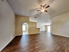 70 Reeding Ridge Dr W in Jacksonville, FL - Building Photo - Building Photo