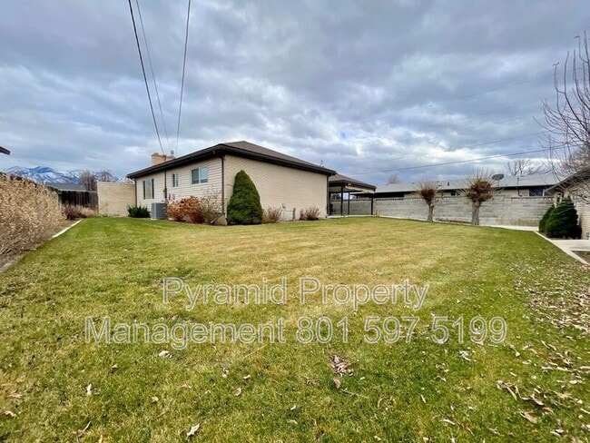 property at 8282 S Harrison Cir