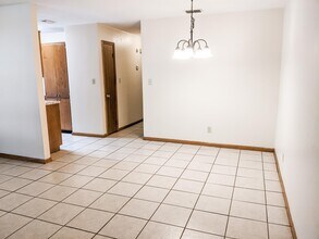 1098 Rockbrook Ct in Tallahassee, FL - Building Photo - Building Photo