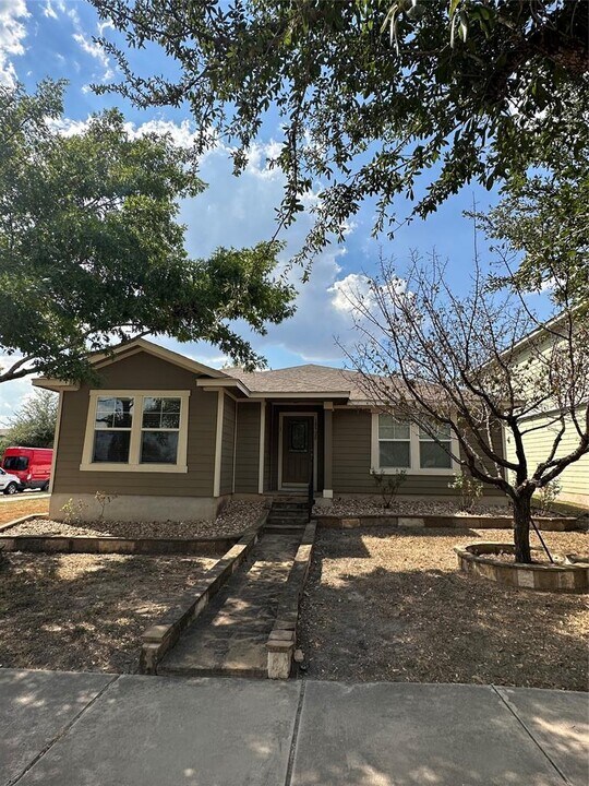 18520 Mammoth Cave Blvd in Pflugerville, TX - Building Photo