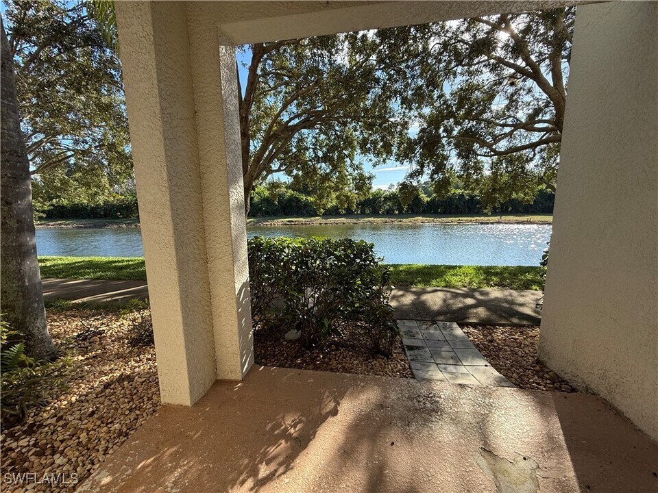 3969 Pomodoro Cir in Cape Coral, FL - Building Photo