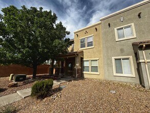 11019 Marina Gate Trail NE in Albuquerque, NM - Building Photo - Building Photo
