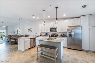 43021 Greenway Blvd in Punta Gorda, FL - Foto de edificio - Building Photo