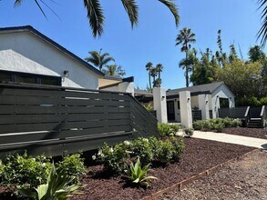 1482 Avocado Rd in Oceanside, CA - Building Photo - Building Photo