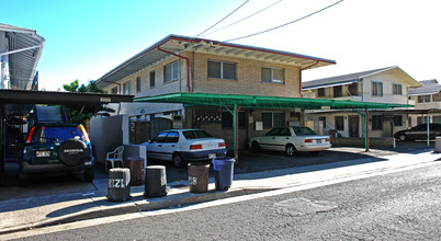 1222 Makaloa St in Honolulu, HI - Foto de edificio - Building Photo