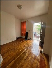 28A Radde Pl, Unit A in Brooklyn, NY - Building Photo - Building Photo