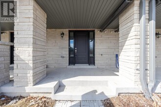 484 Salem Rd S in Ajax, ON - Building Photo - Building Photo