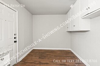 911 Patsy Dr in Baytown, TX - Building Photo - Building Photo
