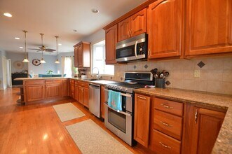 26 Garnet Rd in Boston, MA - Building Photo - Building Photo