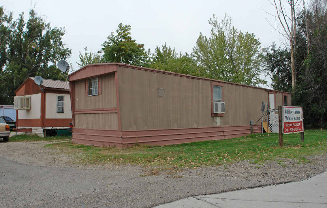 Whitney Arms Mobile Home Park in Payette, ID - Foto de edificio