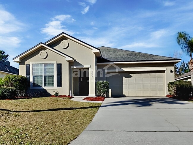 property at 809 N Garden Lake Dr