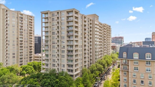 property at 3225 Turtle Creek Blvd