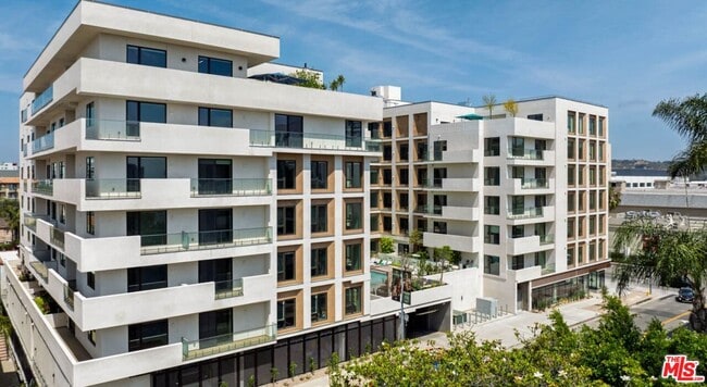 property at 10375 Washington Blvd