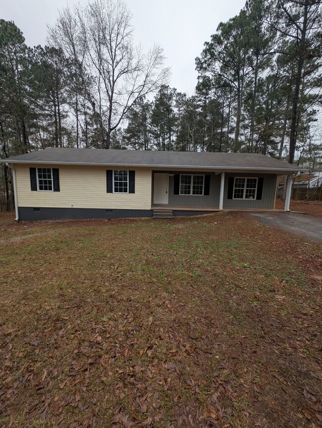 property at 220 Eve Cir