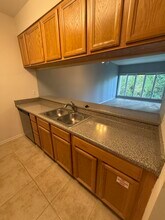 1940 Bluewater Blvd in Niceville, FL - Building Photo - Building Photo