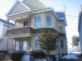 1909 Wabash Ave Apartments