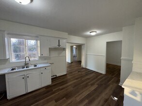 3147 Shirley Dr in Jackson, MS - Building Photo - Building Photo