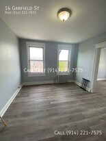 14 Garfield St in Yonkers, NY - Building Photo