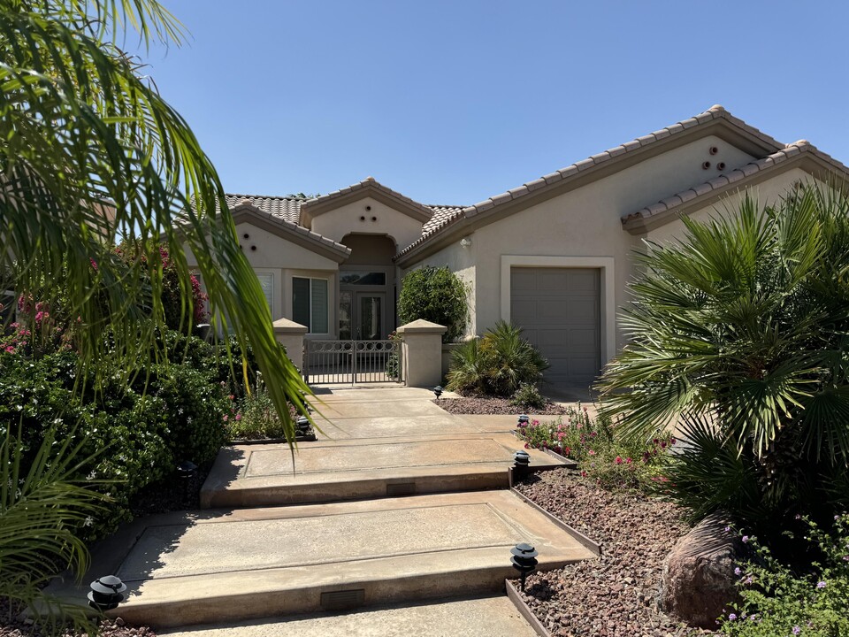 78583 Stansbury Ct in Palm Desert, CA - Building Photo