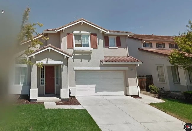 property at 1245 Mayberry Ln