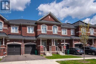 18 Lidstone St in Cambridge, ON - Building Photo