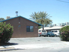 1613-1621 N Bryant Ave in Tucson, AZ - Building Photo - Building Photo