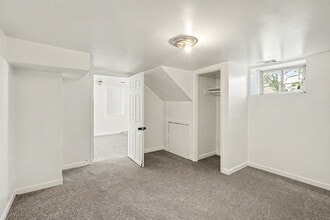 6120 Otis St in Landover, MD - Foto de edificio - Building Photo